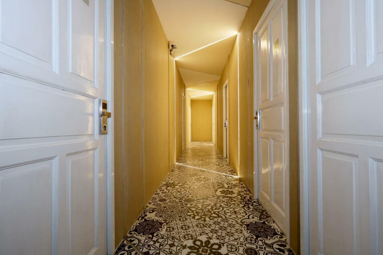 Magnolia Hotel Джакарта Екстер'єр фото